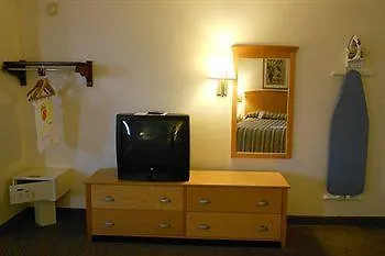 Super 8 Oceanfront Motel Daytona Beach